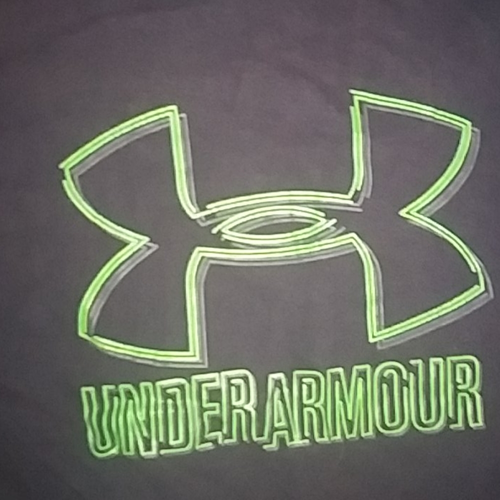 Tee - Picture 3 of 4